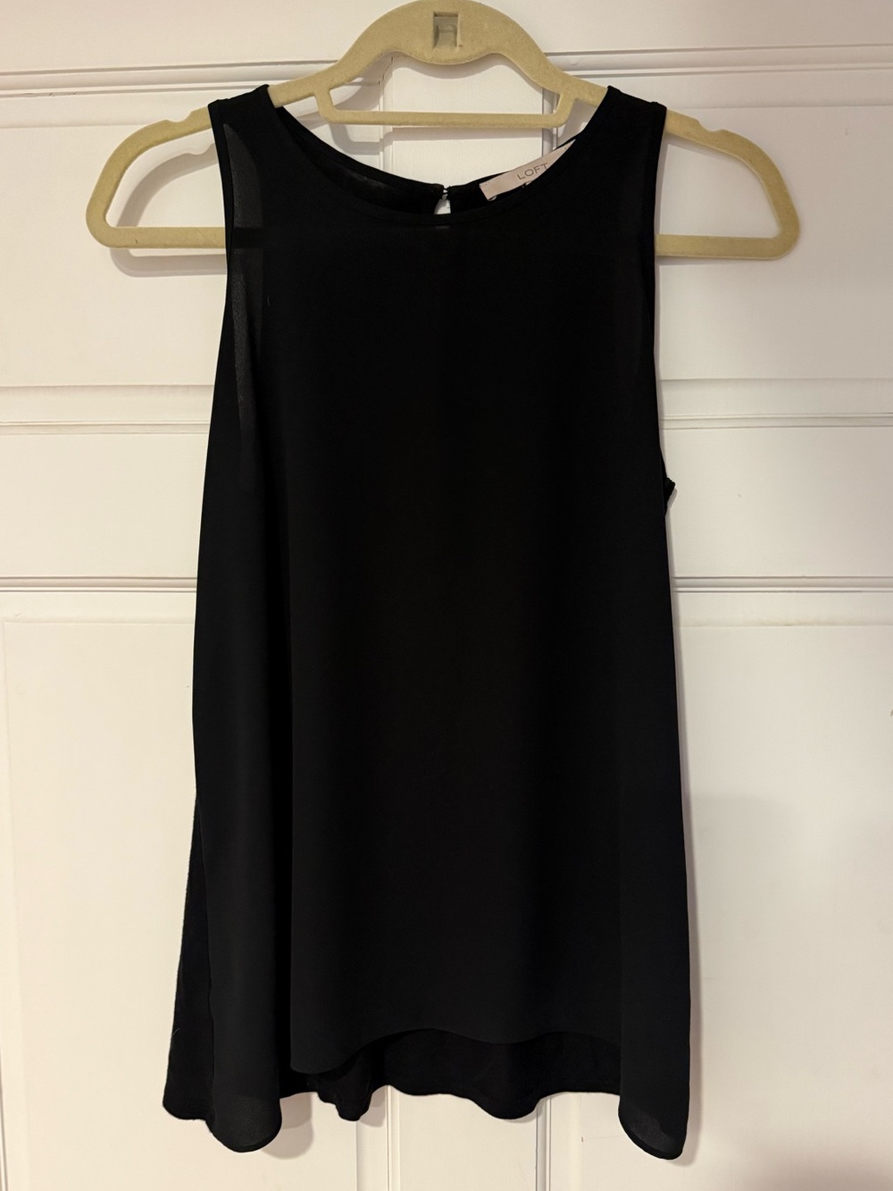 Loft Black Sleeveless Blouse Size Small